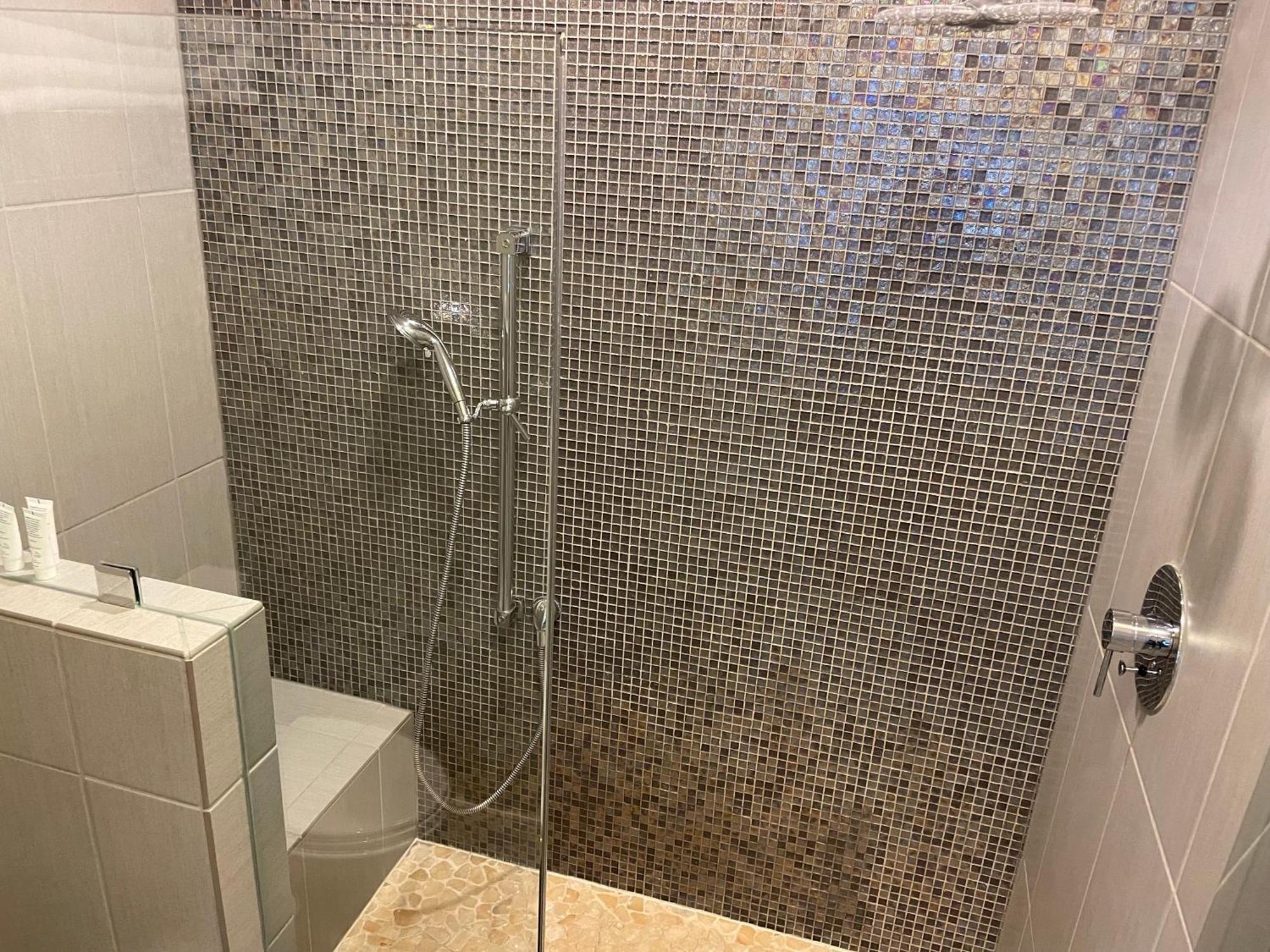 Culpeper Center Suites الغرفة الصورة
